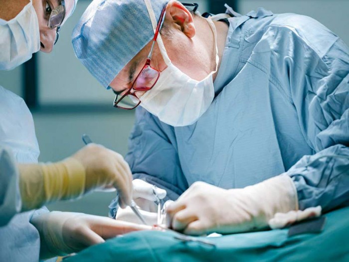 phẫu thuật chữa trĩ ngoại là gì